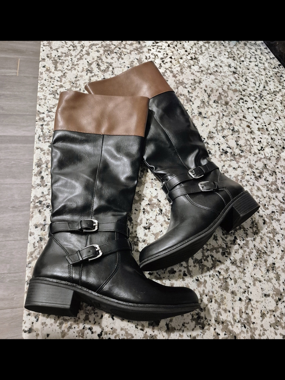 Arizona Women's Denver Two Tone Tall Riding Boots Wide Calf Size 8.5 Black Brown